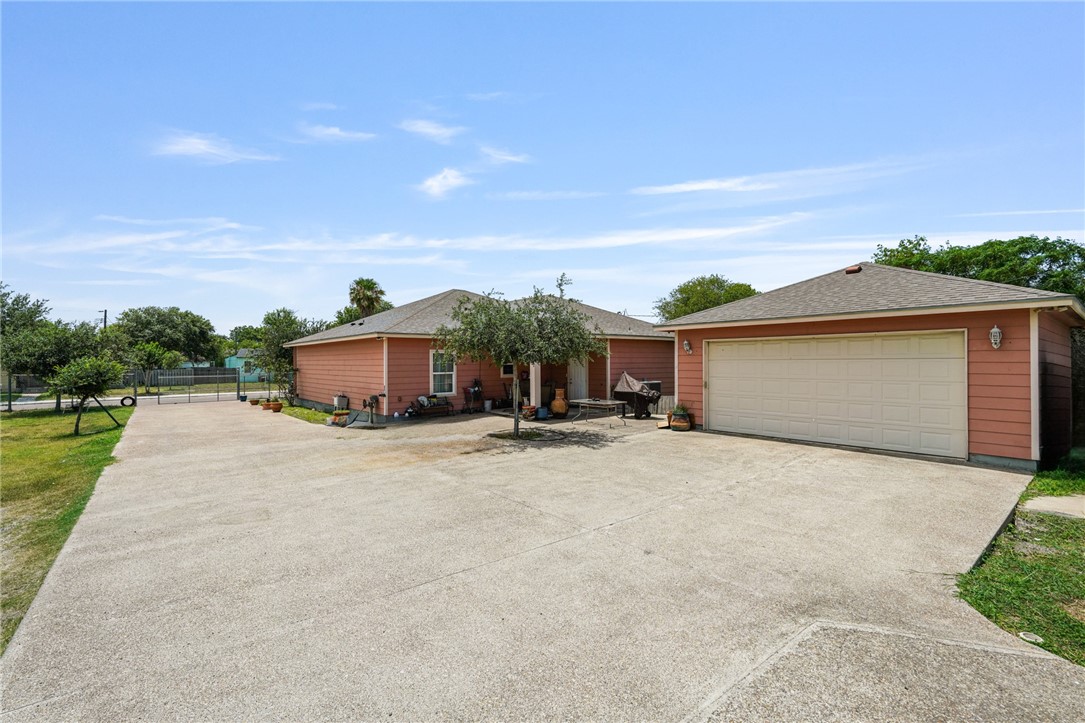 1162 Florida Avenue Corpus Christi TX 78404