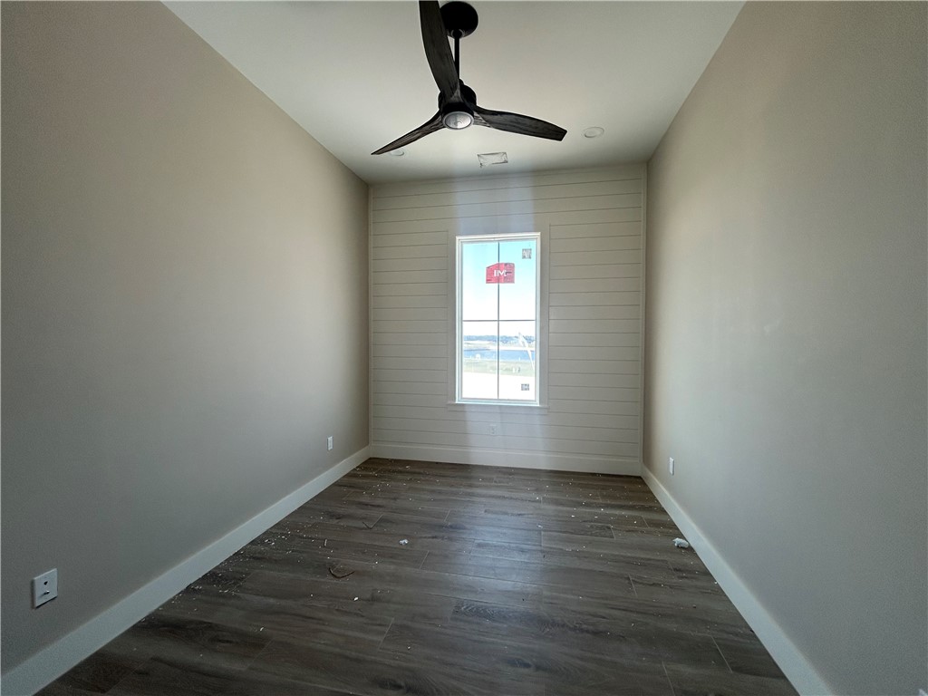 1053 North Isle Drive Rockport TX 78382