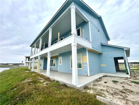 1053 North Isle Drive Rockport TX 78382