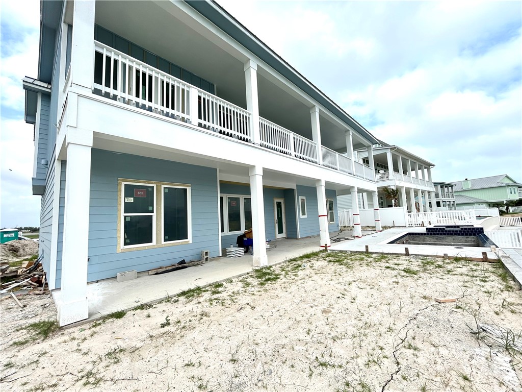 1053 North Isle Drive Rockport TX 78382