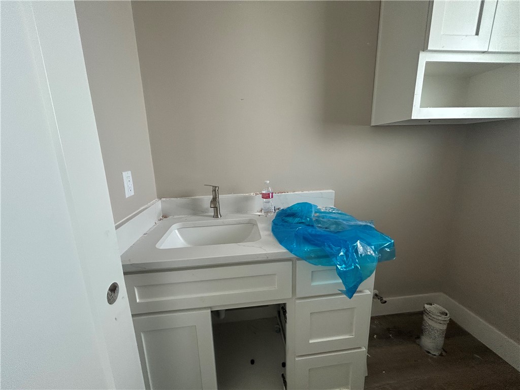1053 North Isle Drive Rockport TX 78382