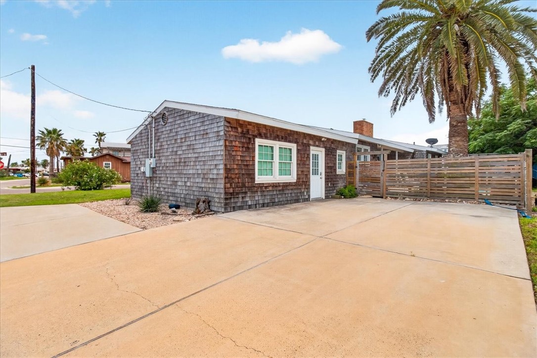 343 Oleander Street Port Aransas TX 78373