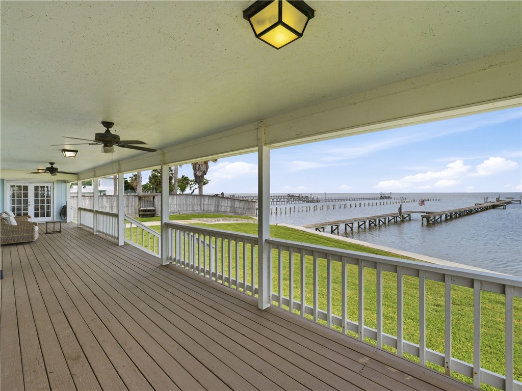 3633 Copano Drive Rockport TX 78382