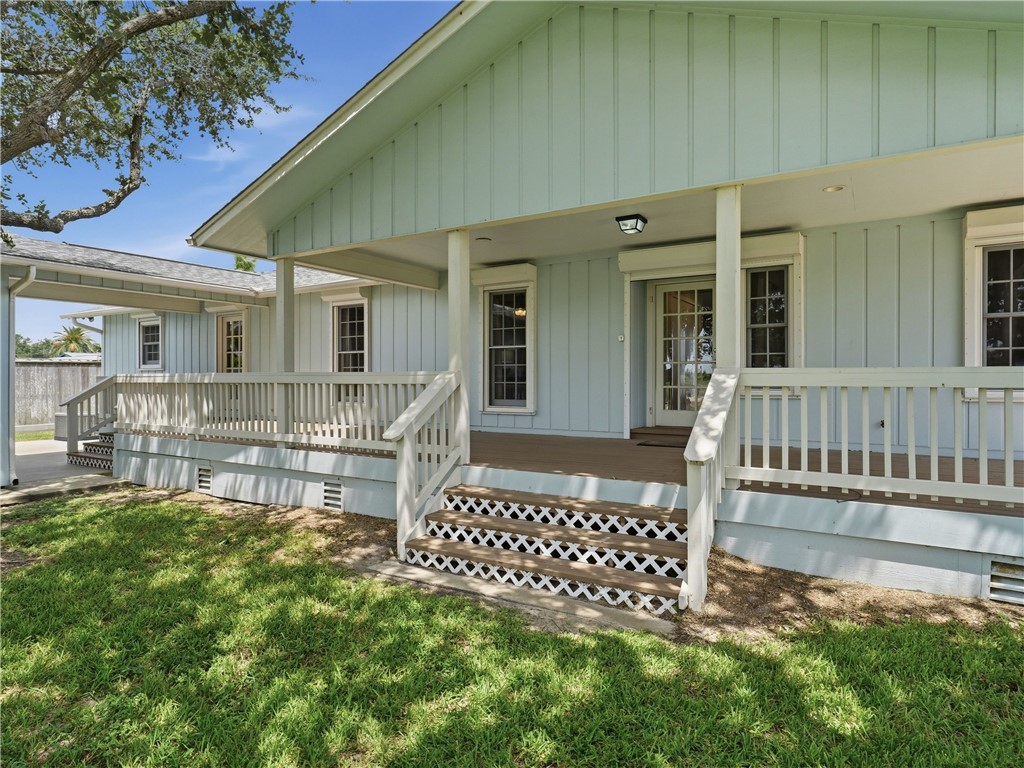 3633 Copano Drive Rockport TX 78382
