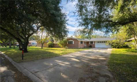 10725 Westwood Drive Corpus Christi TX 78410