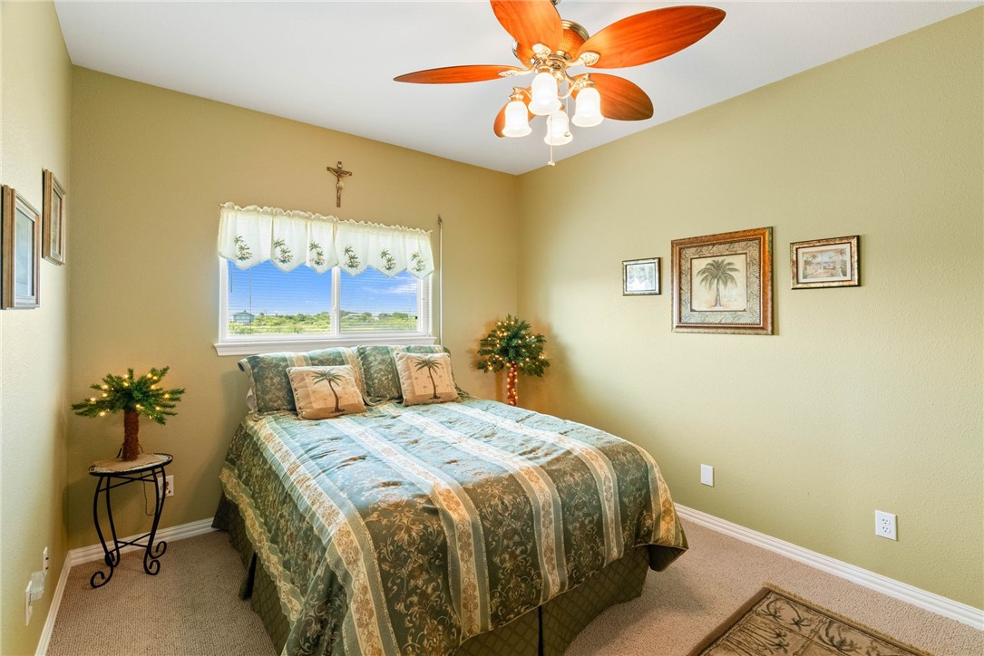 74 West Castle Oak Lane Rockport TX 78382