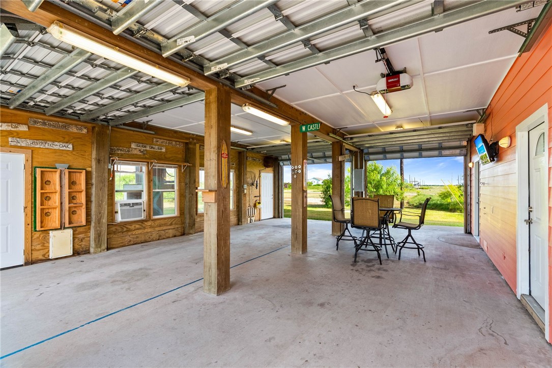 74 West Castle Oak Lane Rockport TX 78382