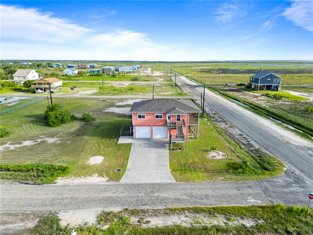 74 West Castle Oak Lane Rockport TX 78382