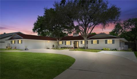 410 Cape Lookout Drive Corpus Christi TX 78412