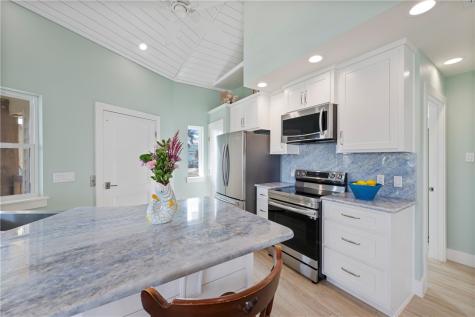 1923 S 11th Street 16 Port Aransas TX 78373