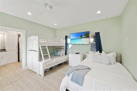 1923 S 11th Street 16 Port Aransas TX 78373