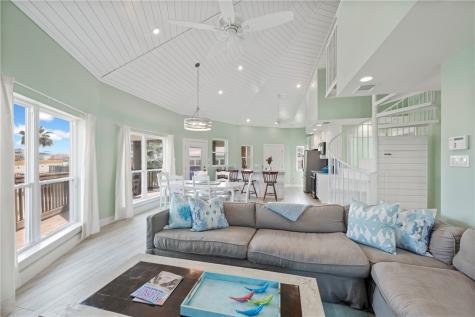 1923 S 11th Street 16 Port Aransas TX 78373