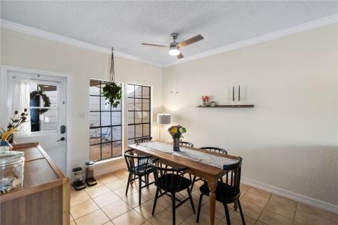 3025 Quail Springs Drive B-11 Corpus Christi TX 78414