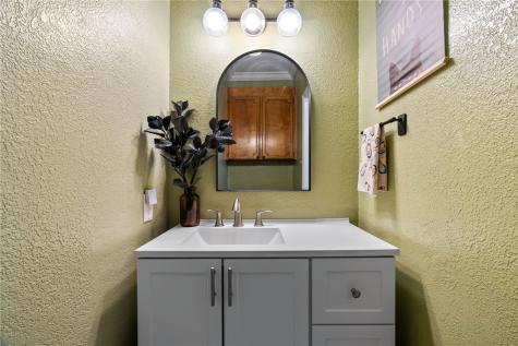 3025 Quail Springs Drive B-11 Corpus Christi TX 78414