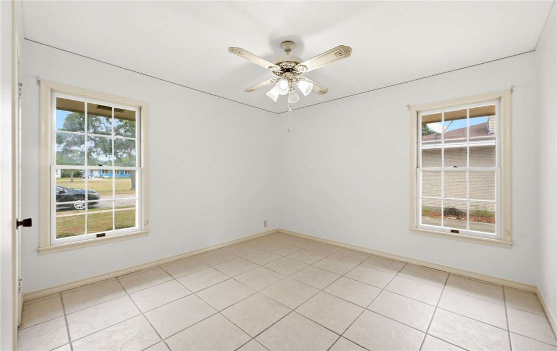 1033 Brawner Parkway Corpus Christi TX 78411
