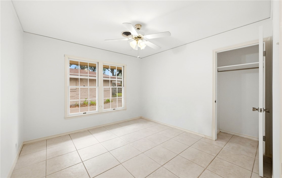 1033 Brawner Parkway Corpus Christi TX 78411