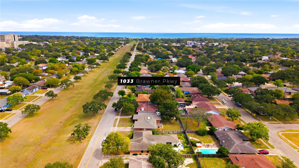 1033 Brawner Parkway Corpus Christi TX 78411