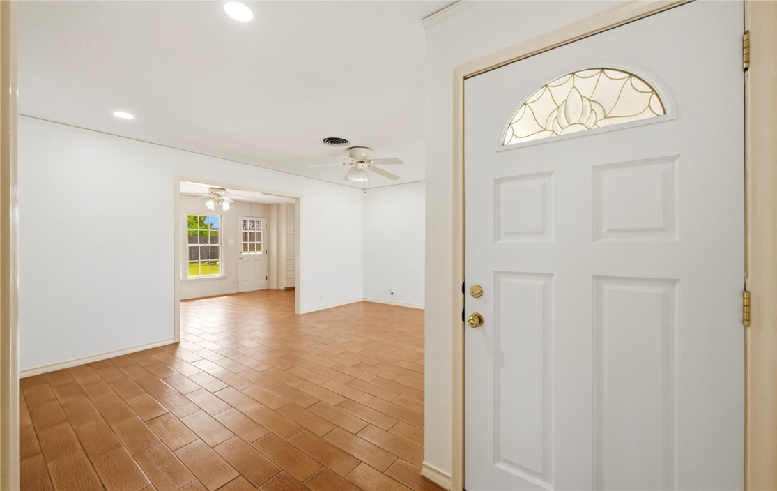 1033 Brawner Parkway Corpus Christi TX 78411