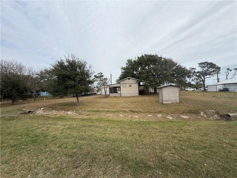 32 Palm Drive Port O'connor TX 77982
