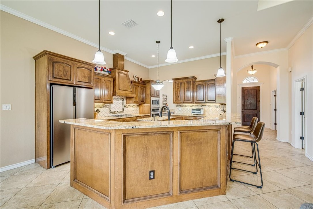 7522 S Lake Drive Corpus Christi TX 78414