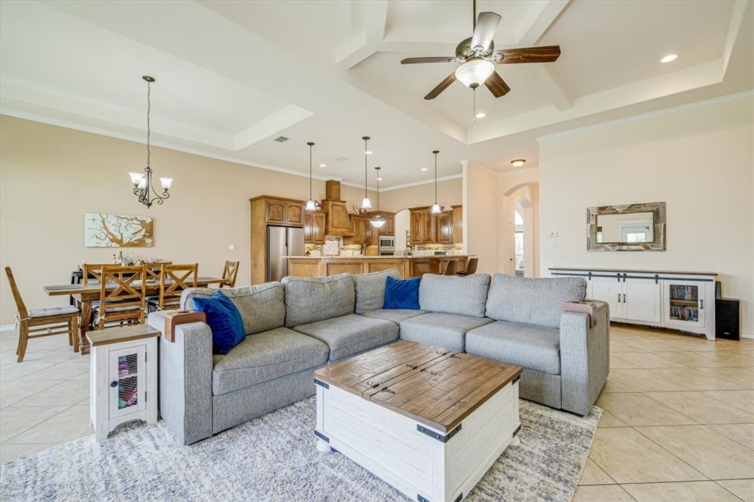7522 S Lake Drive Corpus Christi TX 78414