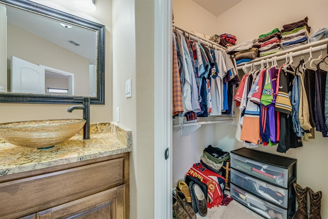7522 S Lake Drive Corpus Christi TX 78414