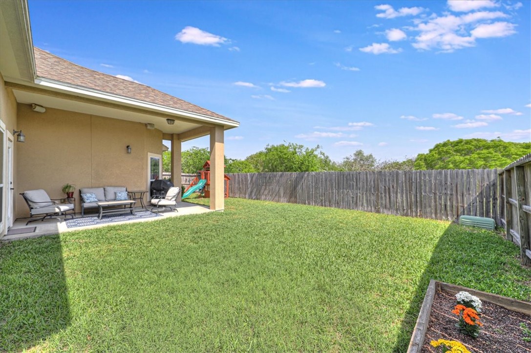 7522 S Lake Drive Corpus Christi TX 78414