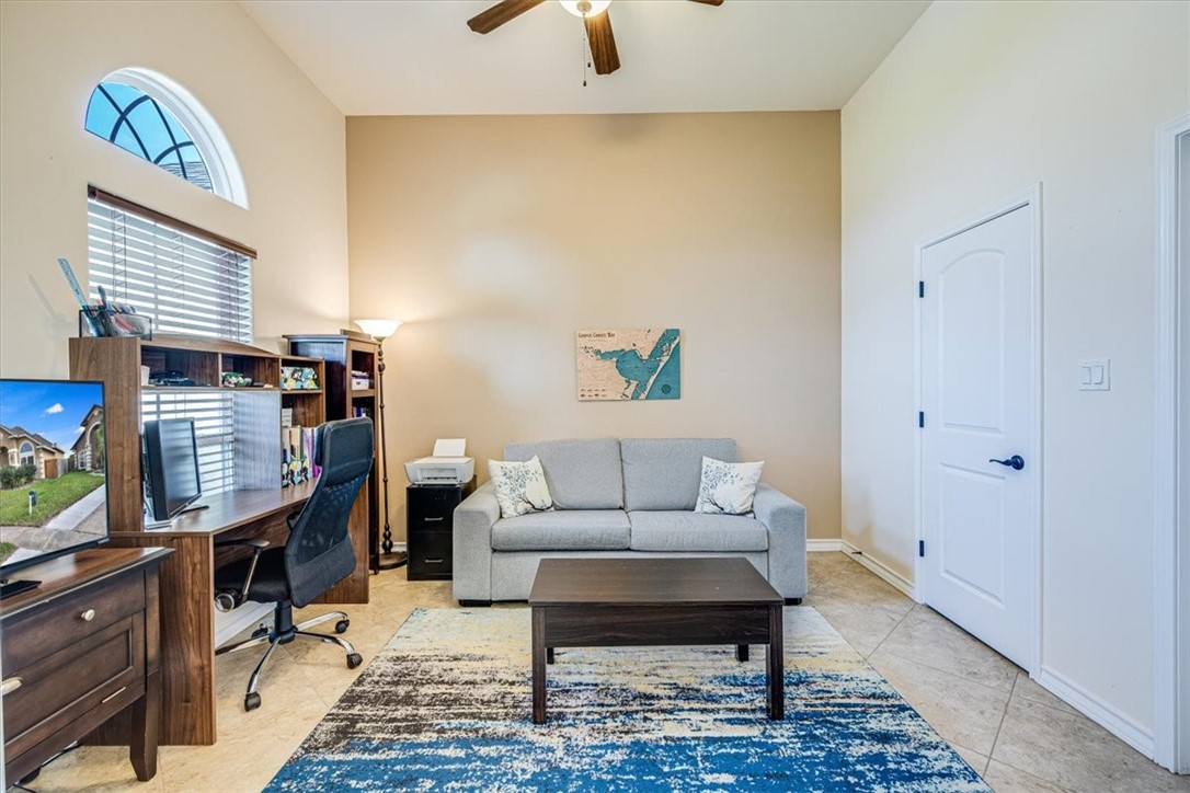 7522 S Lake Drive Corpus Christi TX 78414