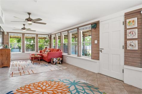 113 Palmetto Avenue Fulton TX 78358