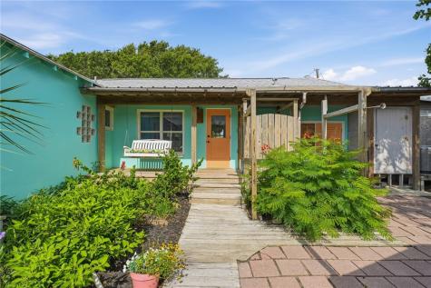 113 Palmetto Avenue Fulton TX 78358