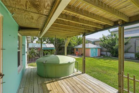 113 Palmetto Avenue Fulton TX 78358