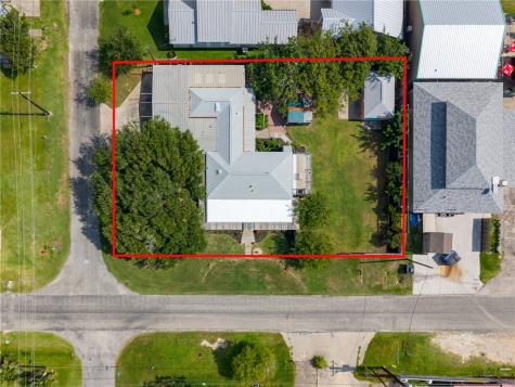 113 Palmetto Avenue Fulton TX 78358