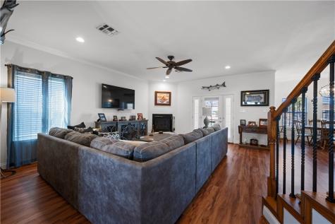 1050 S Bay Street Aransas Pass TX 78336