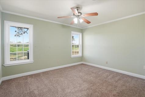 955 S Highway 37 George West TX 78022