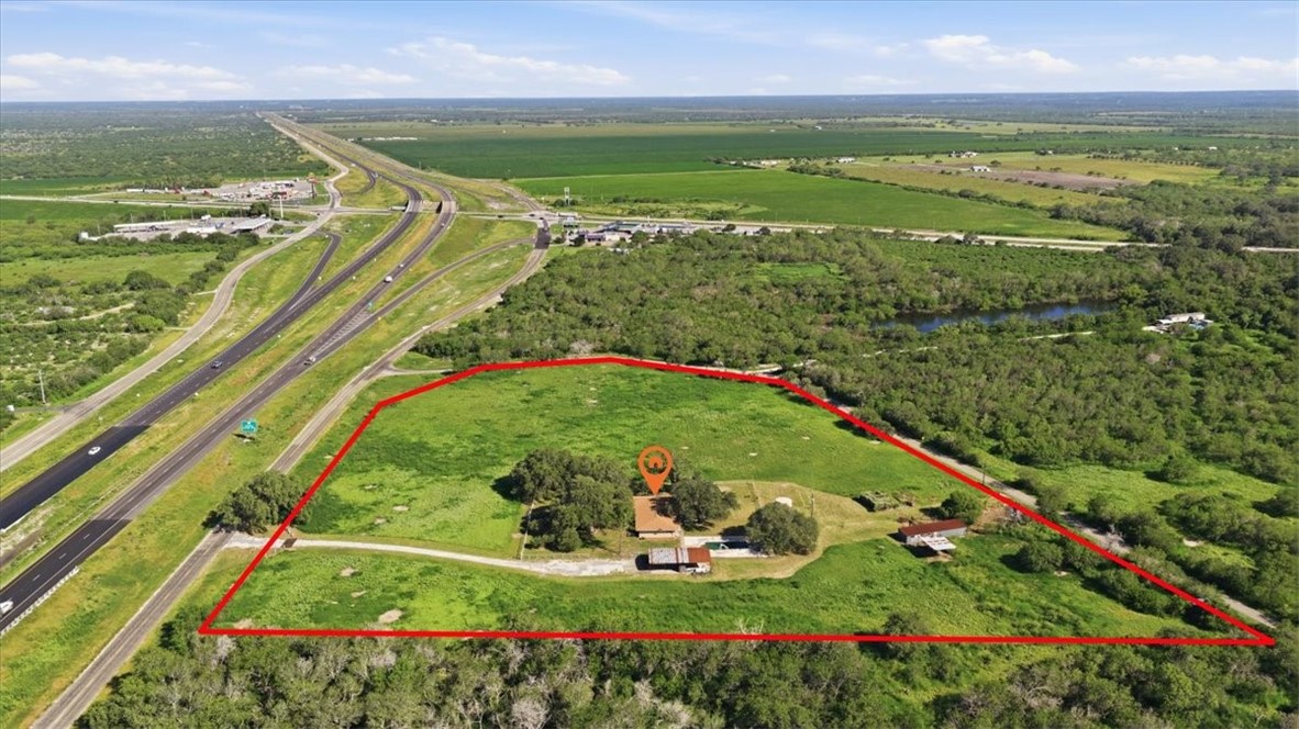 955 S Highway 37 George West TX 78022