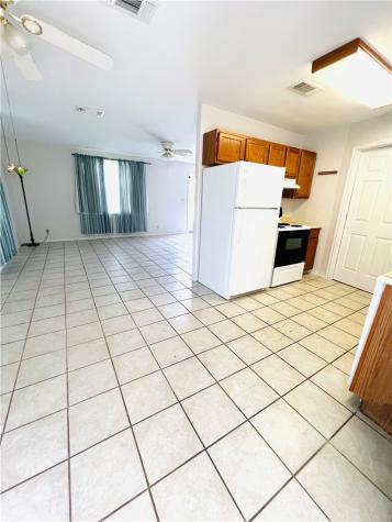 809 N Tenth Street Fulton TX 78358