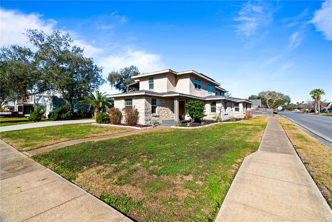 302 Cole Street Corpus Christi TX 78404