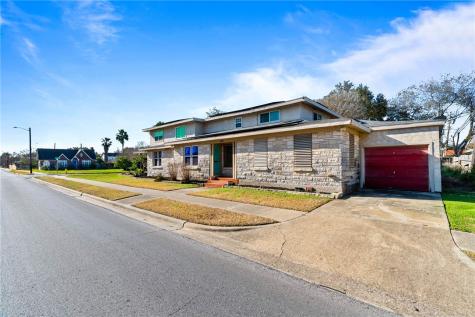 302 Cole Street Corpus Christi TX 78404