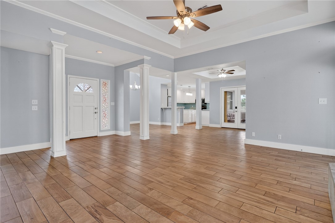 102 Cypress Point Rockport TX 78382