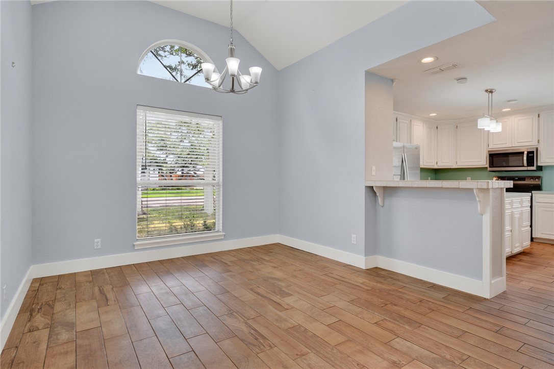 102 Cypress Point Rockport TX 78382