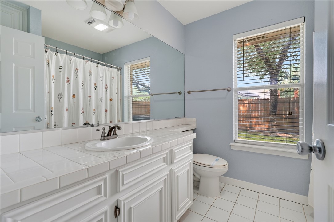 102 Cypress Point Rockport TX 78382