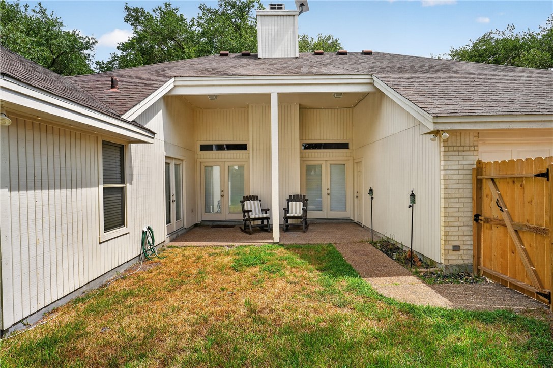 102 Cypress Point Rockport TX 78382