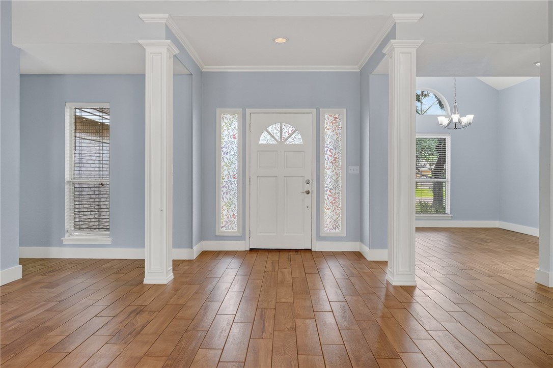 102 Cypress Point Rockport TX 78382