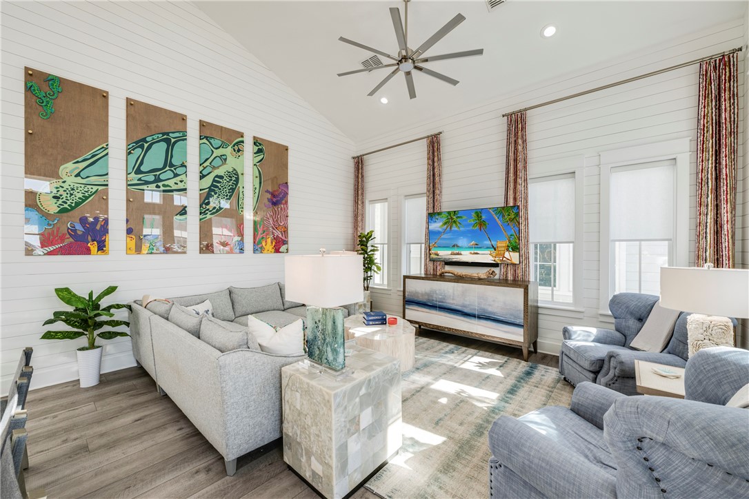 144 Barefoot Lane Port Aransas TX 78373