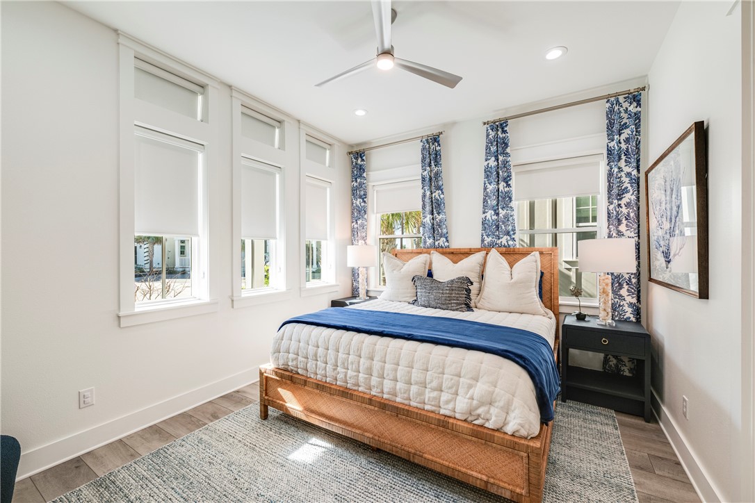 144 Barefoot Lane Port Aransas TX 78373