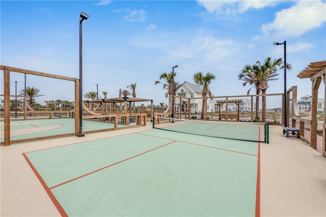 144 Barefoot Lane Port Aransas TX 78373
