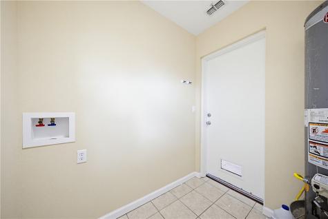 1721 Hickory Place Corpus Christi TX 78416