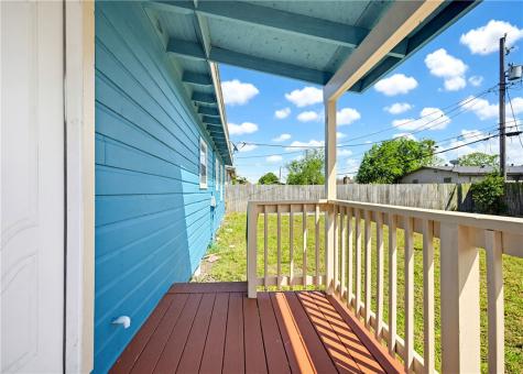 1721 Hickory Place Corpus Christi TX 78416