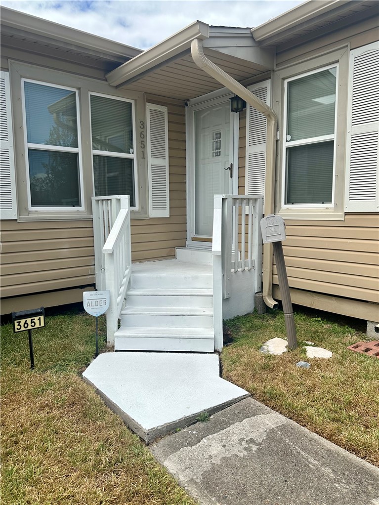 3651 Lawnview Street Corpus Christi TX 78411