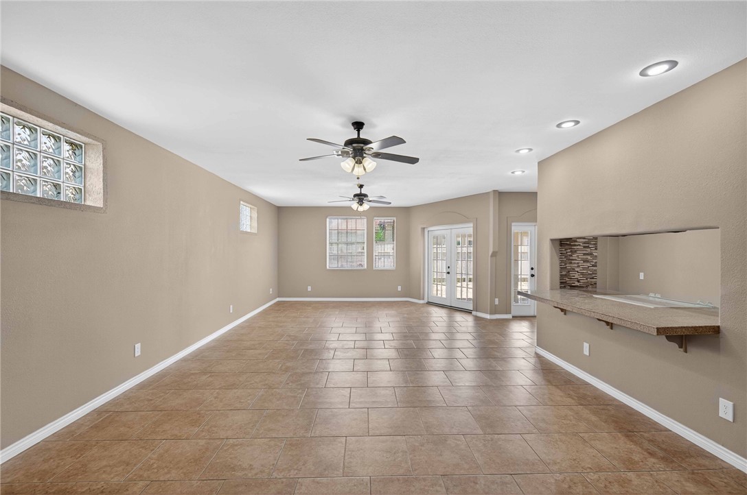 15209 Tesoro Drive Corpus Christi TX 78418